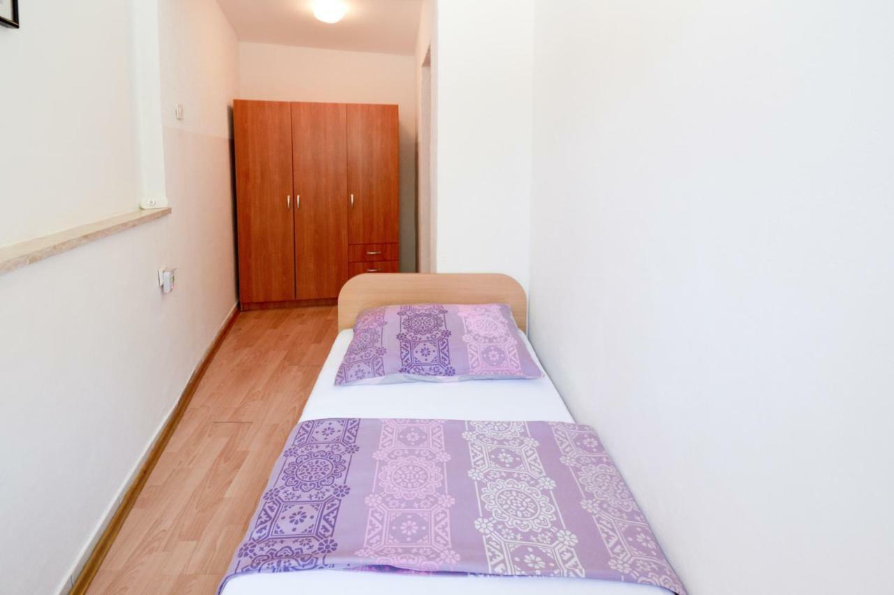 Apartment Mit- Mir Fondole Exterior photo